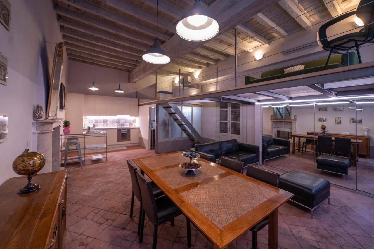 Апартаменты Brixia Luxory & Loft Брешия Экстерьер фото